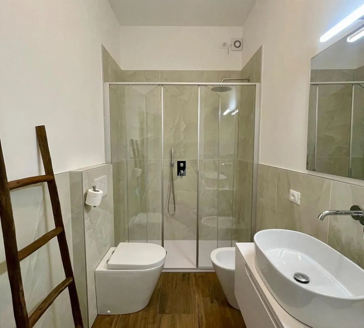 Apartment La Terrrazza Del Longobardo A Due Passi Dall'Arena Verona Italy