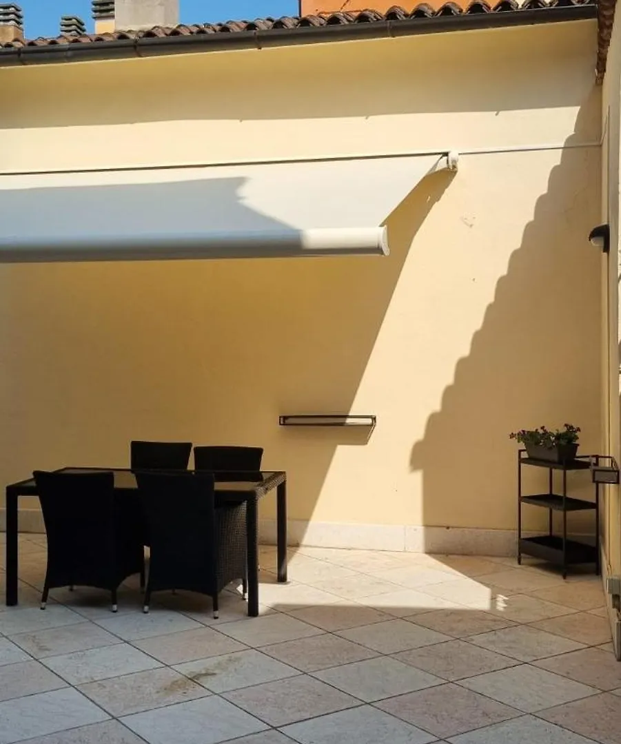 Apartment La Terrrazza Del Longobardo A Due Passi Dall'Arena Verona Italy