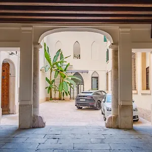 Residenza Corte Carnesali - Italian Homing Verona